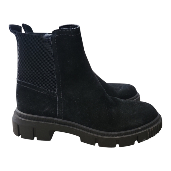 Blondo Bandit Waterproof Boot – Black Leather & Suede, Size 9M, Side-Zip Design - Picture 1 of 9